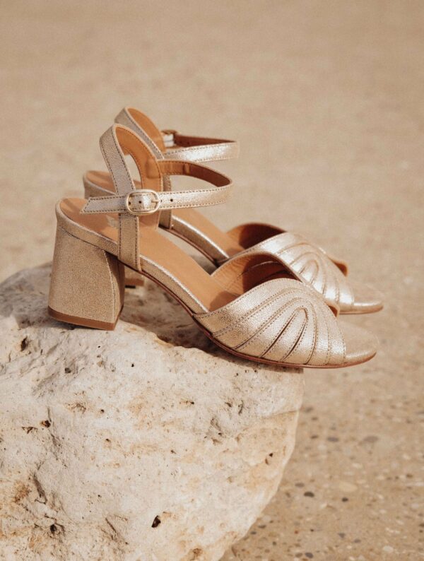 Eileen Champagne Irisé